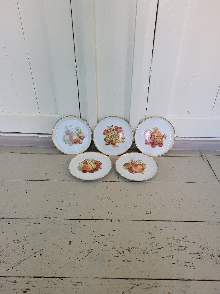 5 Vintage porseleinen dessertborden met fruitdecor, Gebruikt, Vintage, Ophalen of Verzenden, Bord(en)