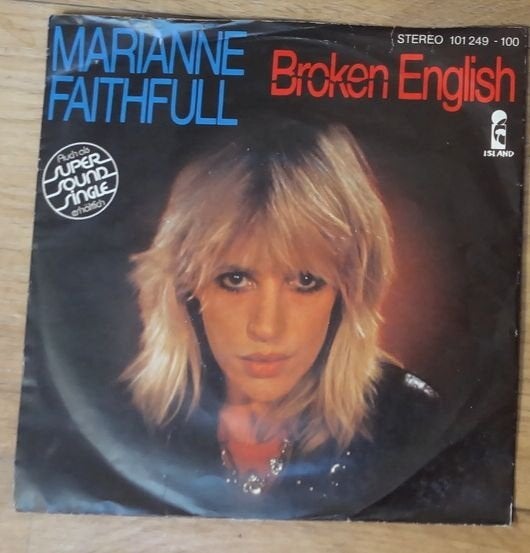 45 toeren single MARIANNE FAITHFULL broken english, Cd's en Dvd's, 7 inch, Ophalen of Verzenden, Zo goed als nieuw, Pop