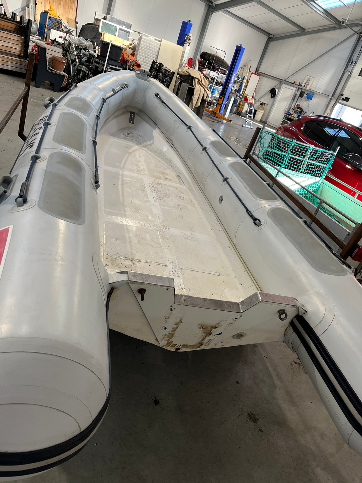 Valiant V-450 Rib boot, Watersport en Boten, Polyester/glasvezel, Gebruikt, Stuurconsole, Overige brandstoffen