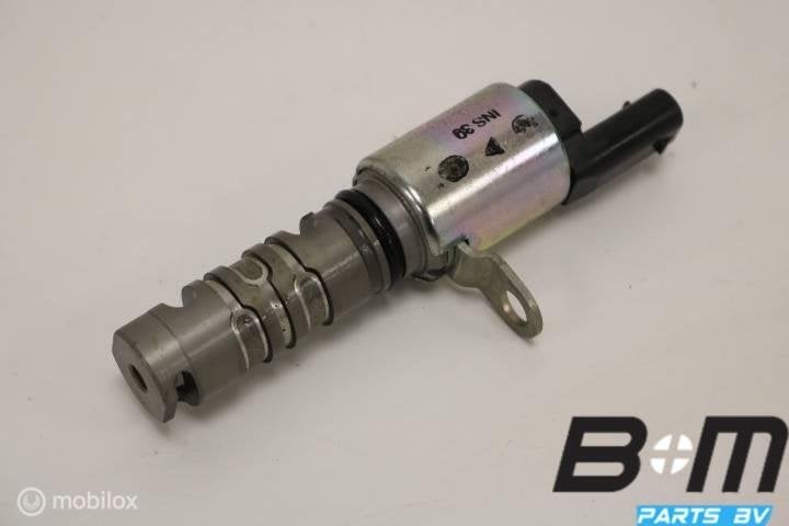 Regelklep nokkenas Audi A3 8V 04E906455D, Gebruikt