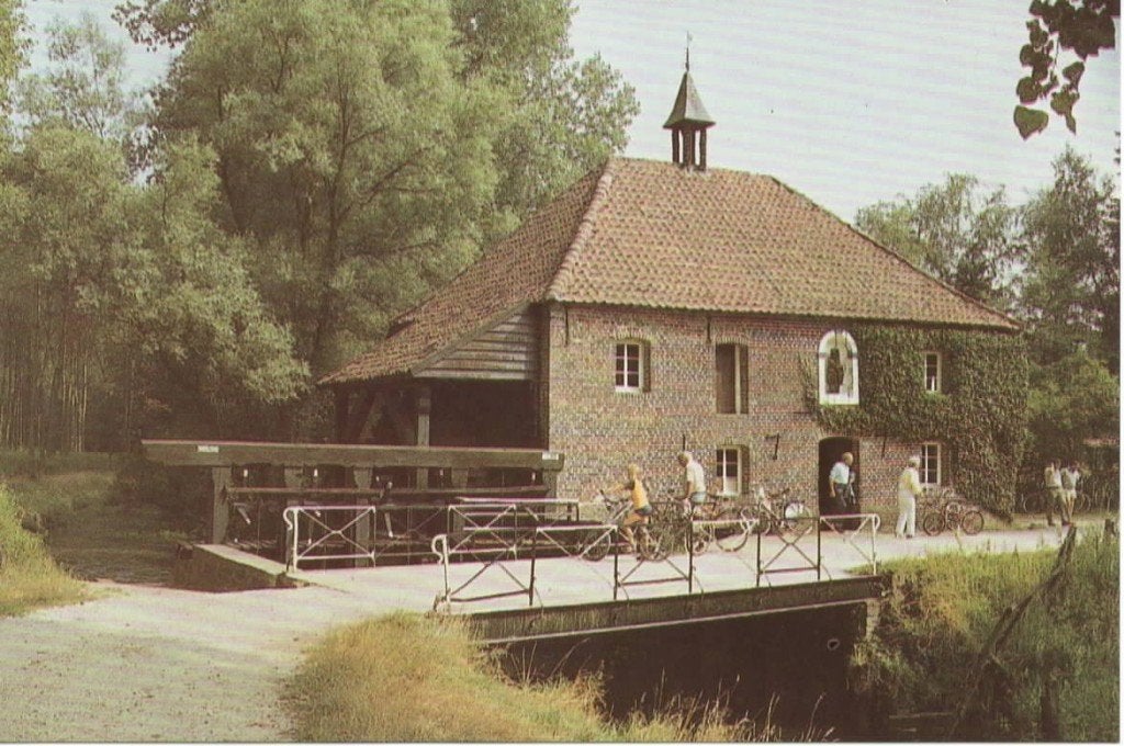 Ansichtkaart Heythuysen, St. Ursulamolen in het Leudal, Ophalen of Verzenden, 1980 tot heden, Ongelopen, Limburg