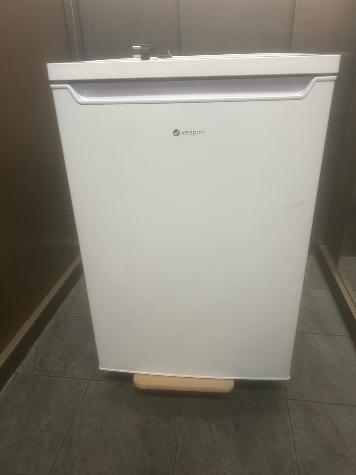 Koelkast, Witgoed en Apparatuur, Koelkasten en IJskasten, Minder dan 75 liter, Ophalen, Zo goed als nieuw, Met vriesvak