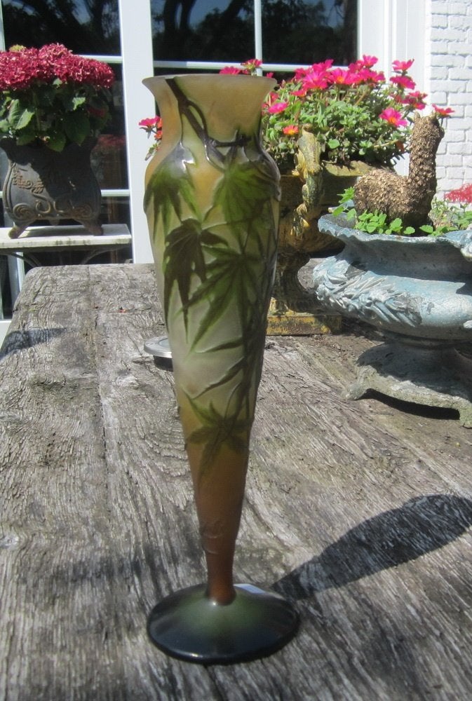 Antieke cameo glazen art nouveau vaas Emile Gallé, Verzenden