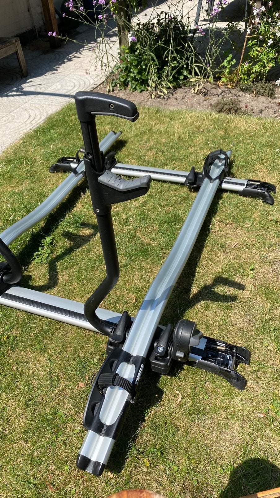 Thule WingBar Edge 9585 dakdragers  ProRide 591 fietsdragers, Ophalen, 2 fietsen, Zo goed als nieuw, Dakdrager