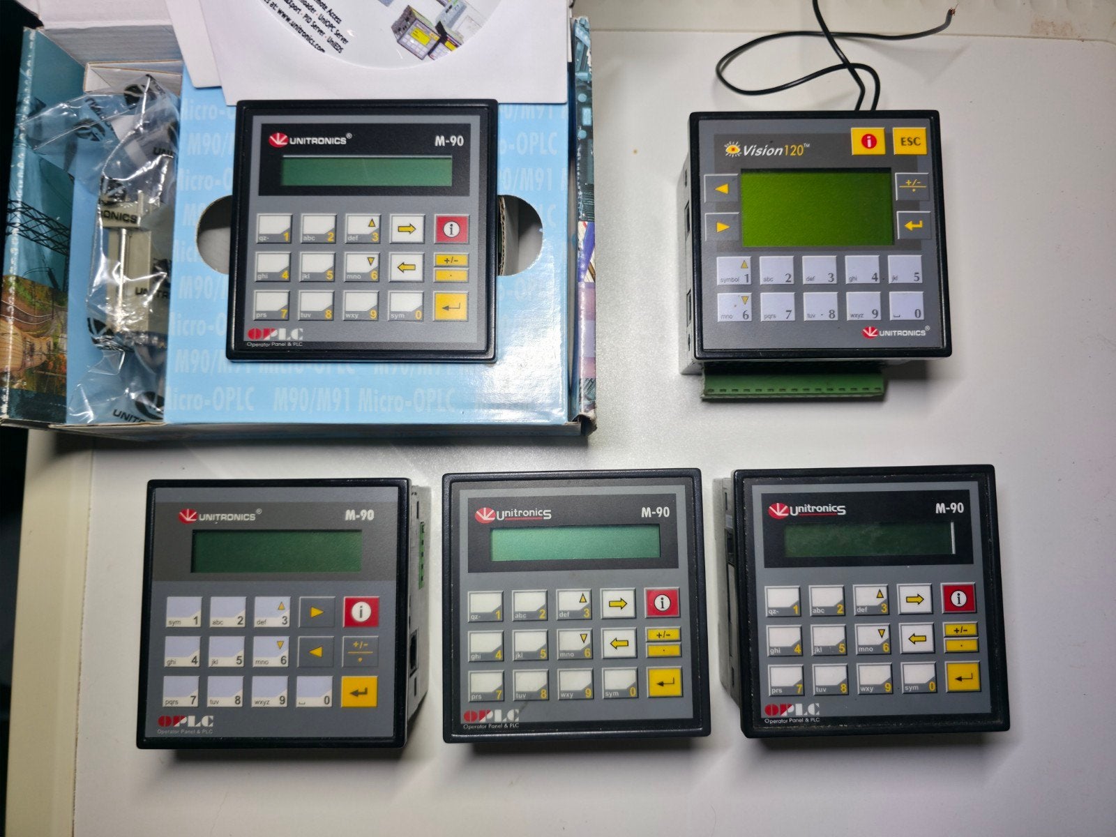 Unitronics PLC/HMI – M90-R1-CAN (NIEUW), M90-T1-CAN, M90-R1,, Ophalen of Verzenden