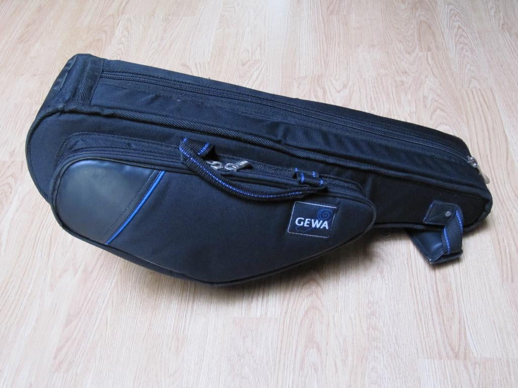 Softbag/tas voor altsaxofoon, fabr. Gewa i.z.g.st., Ophalen of Verzenden, Zo goed als nieuw, Alt