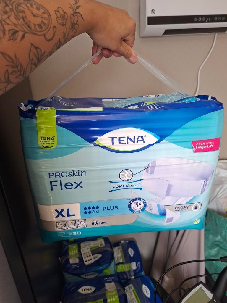 Tena flex XL, Diversen, Verpleegmiddelen, Ophalen, Nieuw