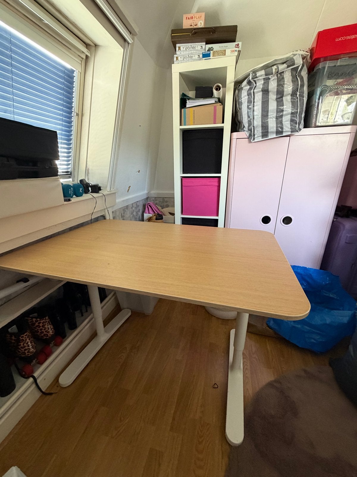 IKEA Bekant bureau 120x80, in hoogte verstelbaar, Huis en Inrichting, Ophalen, Zit-sta bureau, Gebruikt, Spaanplaat of MDF