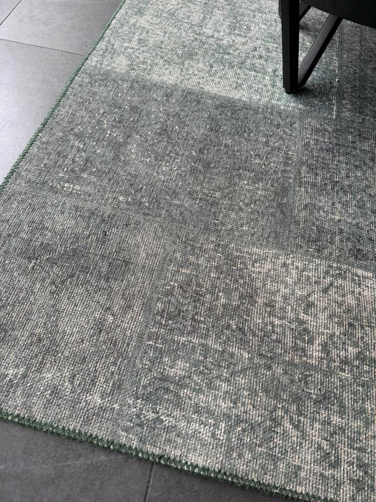 Vloerkleed  groen, Ophalen, Gebruikt, 200 cm of meer, Rechthoekig