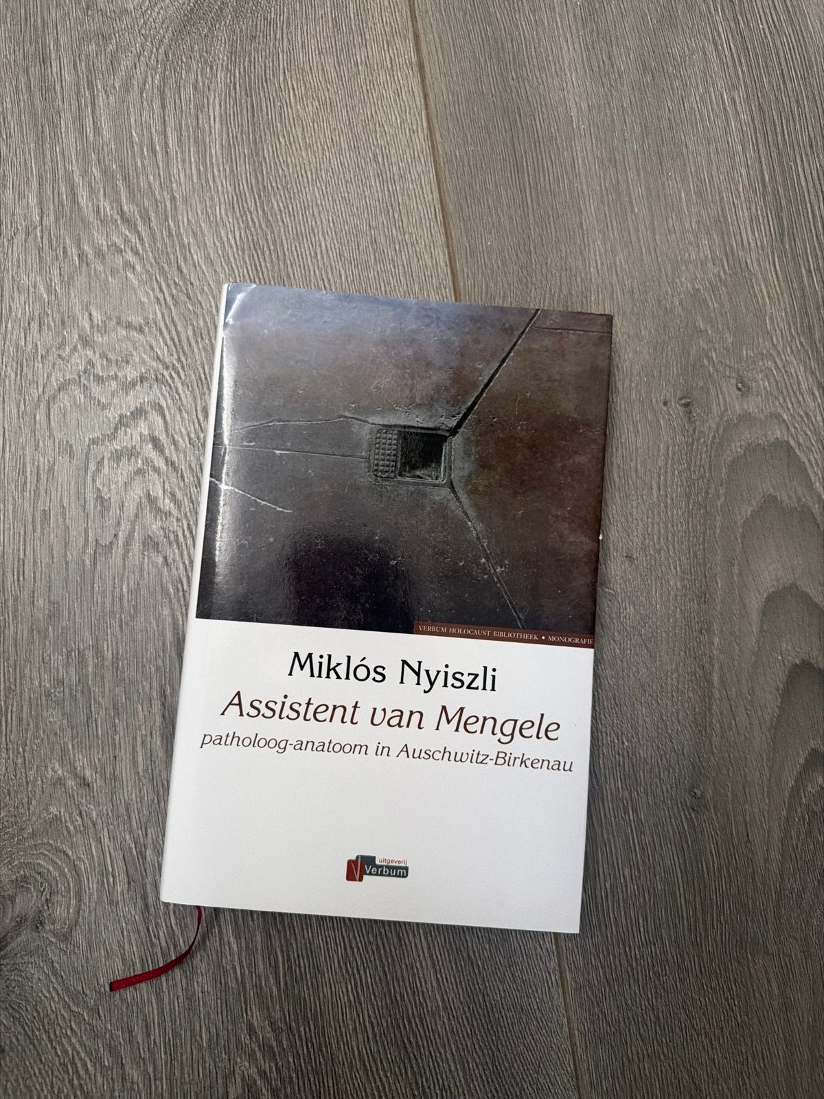 Miklós Nyiszli - Assistent van Mengele, Ophalen of Verzenden, Tweede Wereldoorlog, Zo goed als nieuw, Algemeen