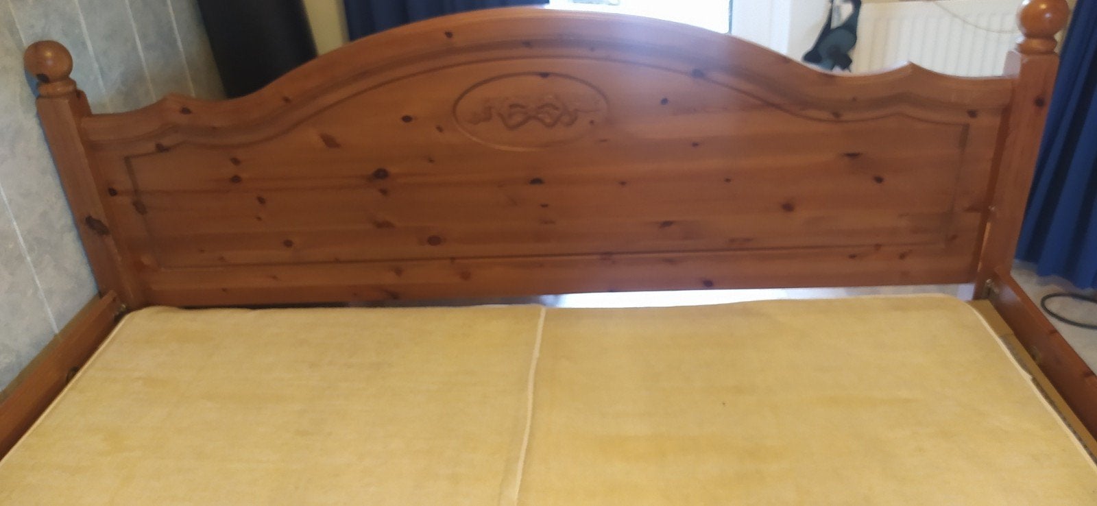 twee persoons bed. 210*180, Huis en Inrichting, Ophalen, Bruin, 210 cm, Tweepersoons