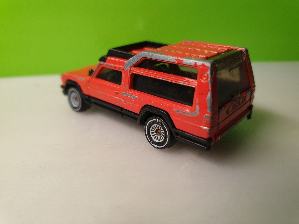 Siku 1340 - Matra Simca Rancho [rood] 1/55, Ophalen of Verzenden, Gebruikt, Auto