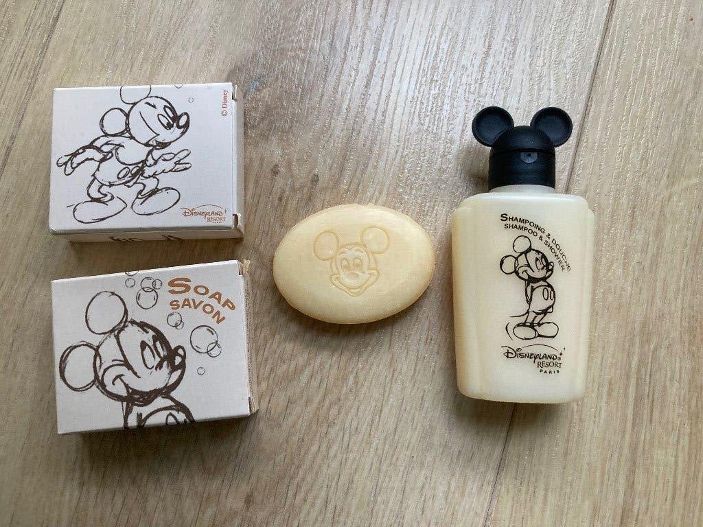 Disney mini shampoo en zeepjes., Ophalen of Verzenden, Overige figuren, Nieuw, Beeldje of Figuurtje