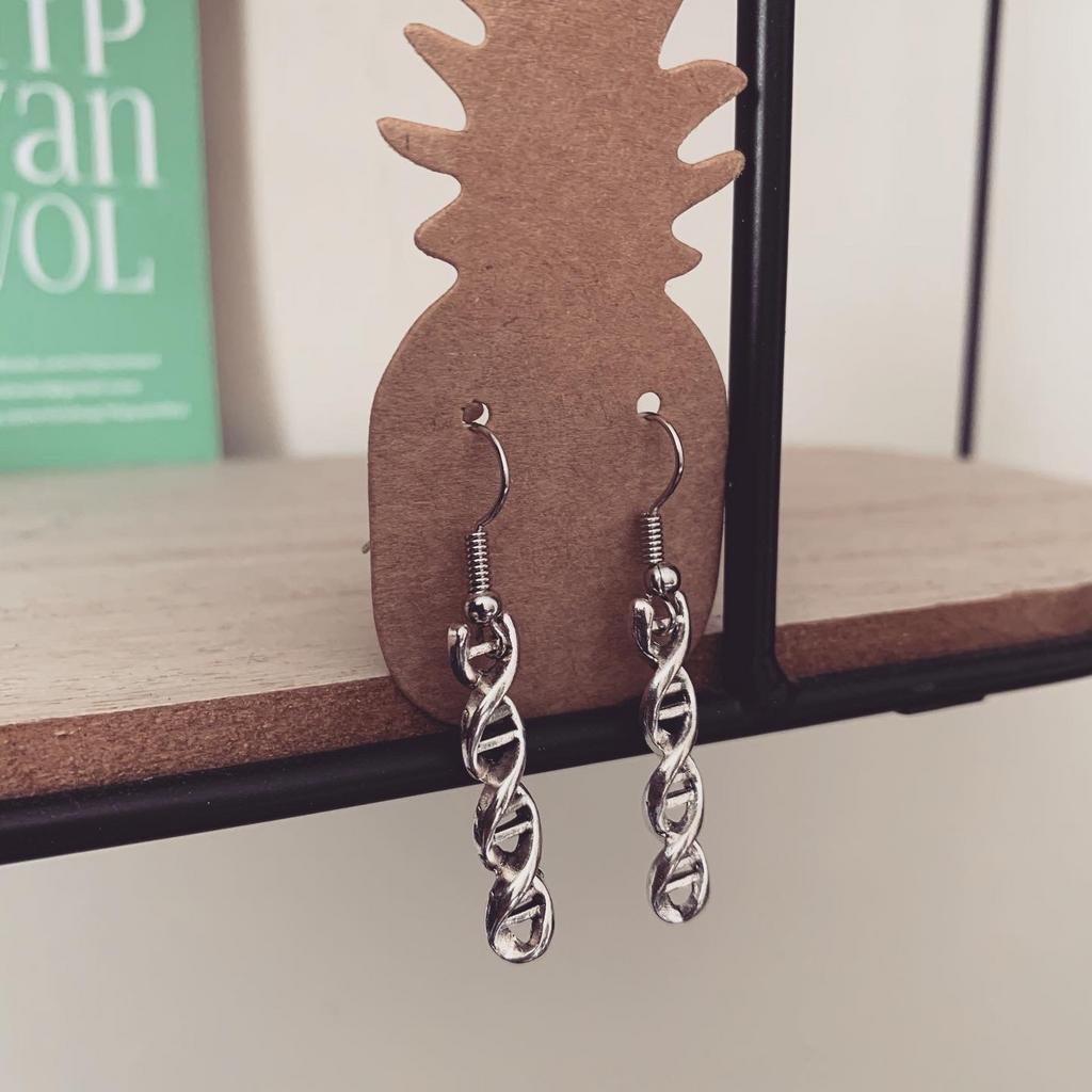 Dna, Overige materialen, Hangers, Nieuw, Ophalen of Verzenden