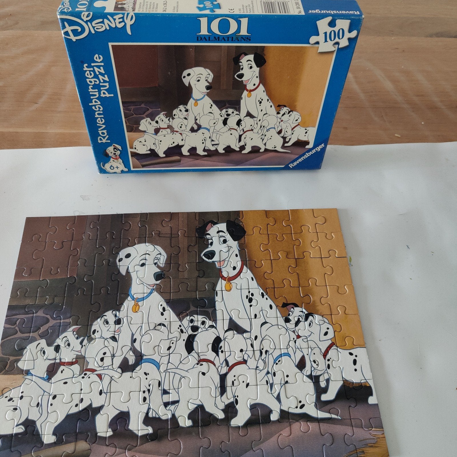 101 dalmatiers puzzel, Ophalen of Verzenden, Meer dan 50 stukjes, Gebruikt, 6 jaar of ouder