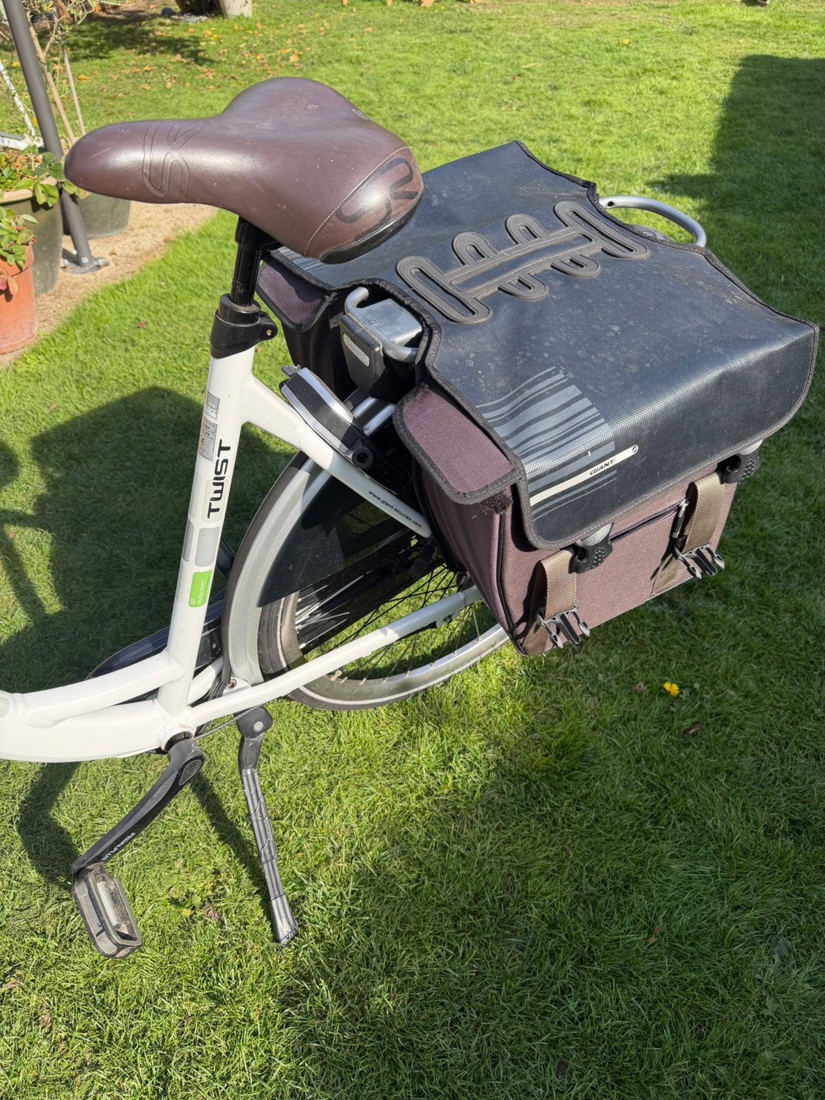 Nette goedkope Giant E-bike., 53 tot 56 cm, Versnellingen, Giant, Zo goed als nieuw