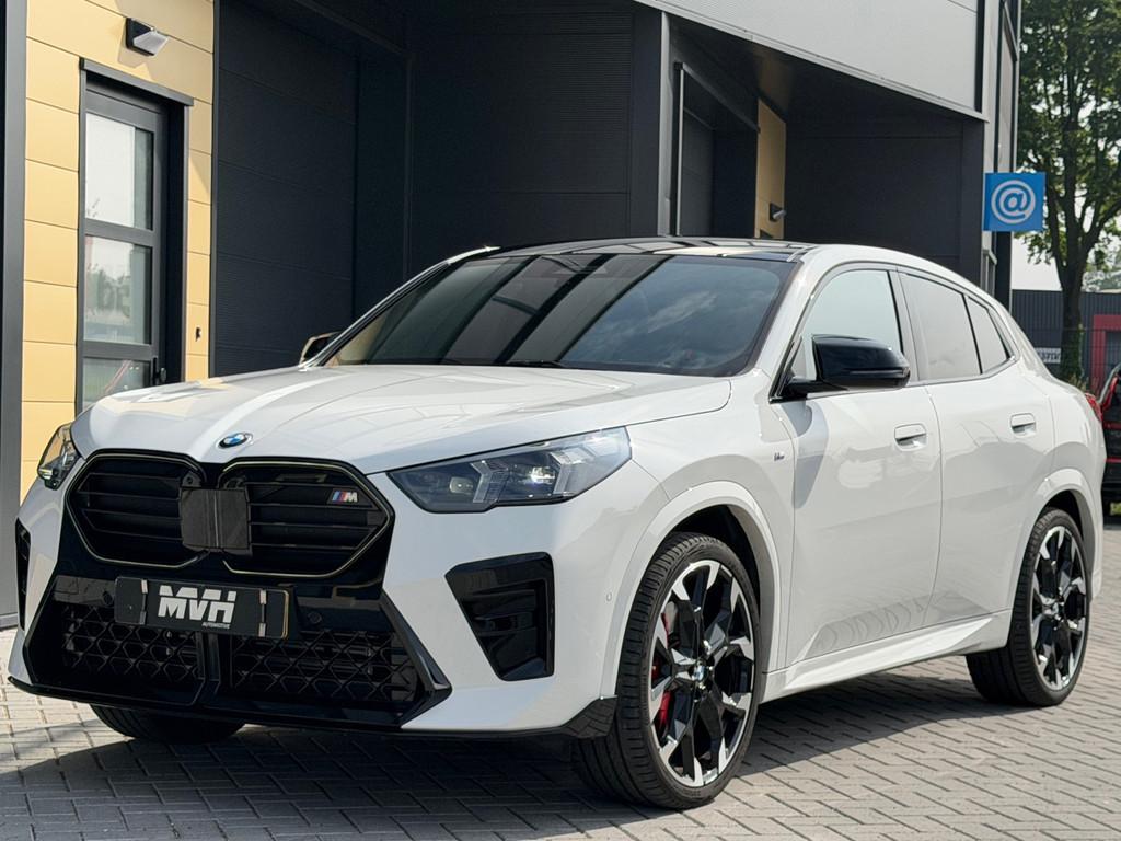 BMW X2 M35i xDrive 2025 - Pano - HUD - H&K - 22000 KM - Orig, 1998 cc, X2, 4 cilinders, Leder en Stof