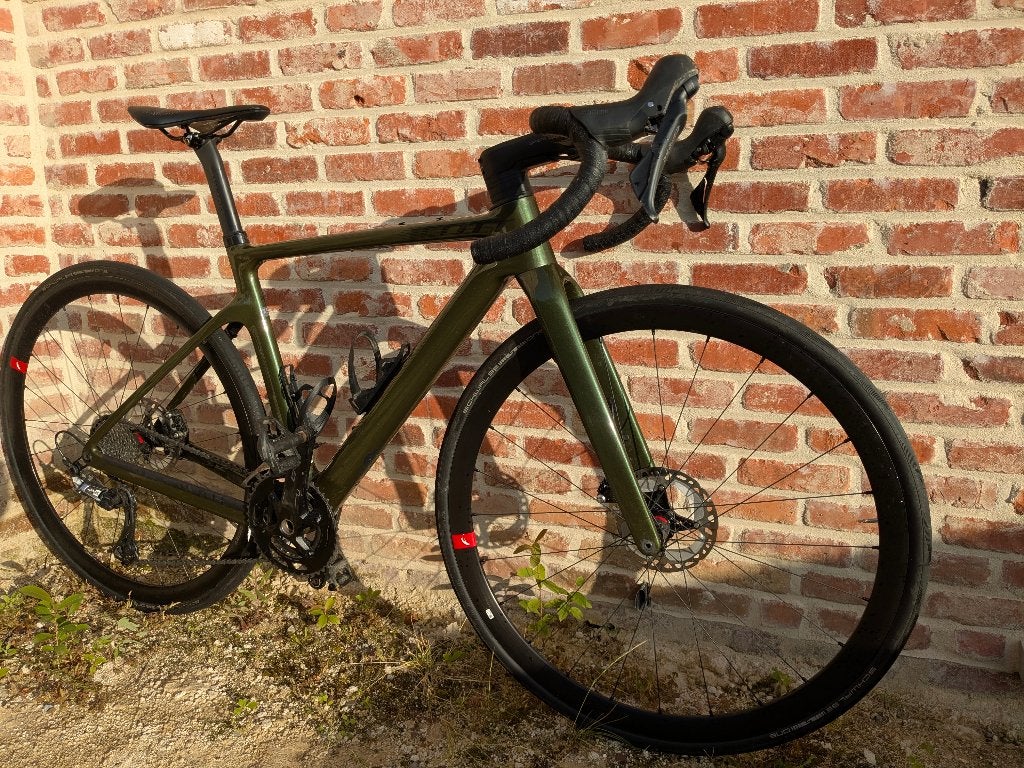 Scott addict gravel 30 (2023) - 2 Wielsets - S, 49 tot 53 cm, Zo goed als nieuw, Meer dan 20 versnellingen, Schijfrem