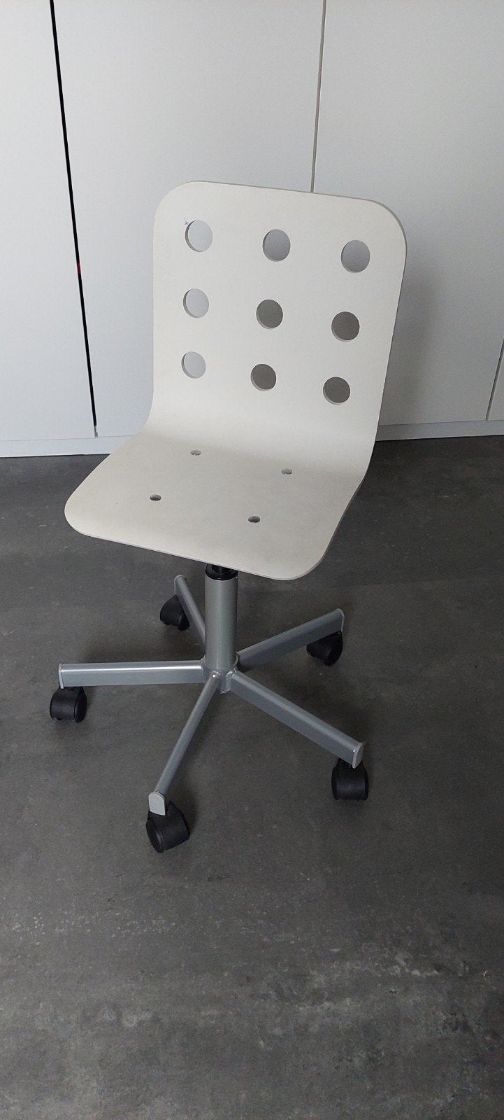 Witte Ikea bureaustoel met wieltjes, Ophalen, Gebruikt, Wit, Bureaustoel