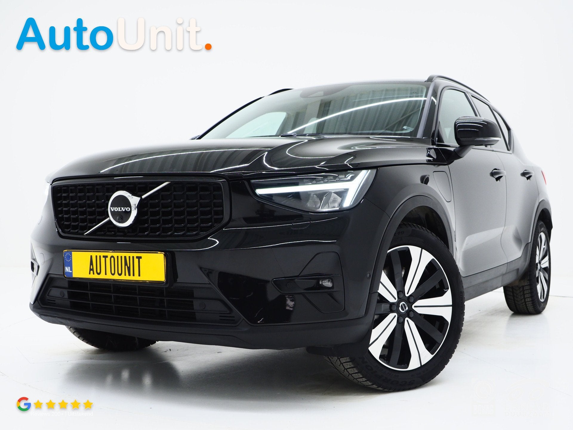 Volvo XC40 1.5 T5 Plug-in hybrid Ultimate Dark | Panoramadak, Dealer onderhouden, Gebruikt, Beige, Zwart