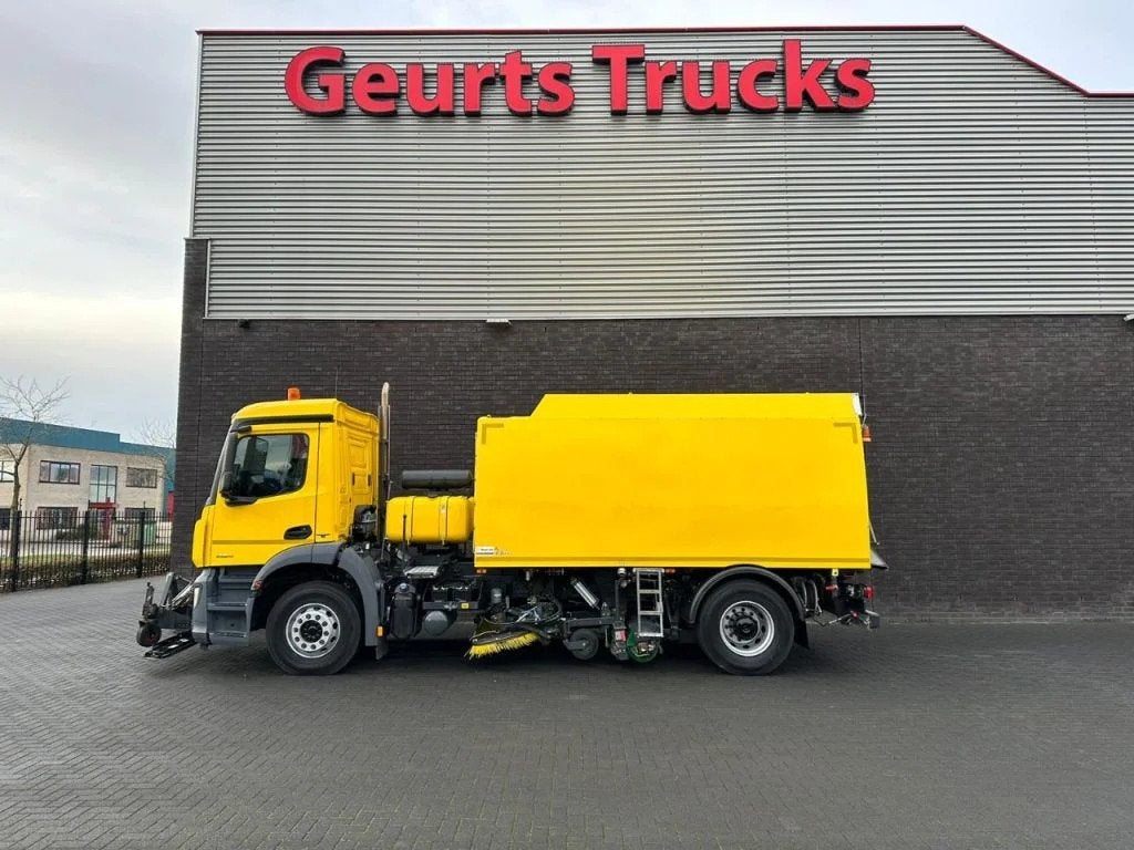 Mercedes-Benz Arocs 1824 4X2 BEAM A9000 SWEEPING TRUCK/ KEHR, Automaat, Achterwielaandrijving, Euro 6, Bedrijf