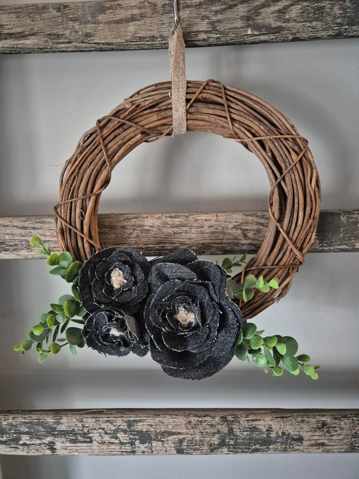 Handgemaakte Krans met Bloemen, Ophalen of Verzenden, Nieuw, Krans, Natuurlijk materiaal