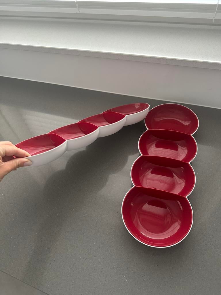 2 tupperware Allegra tapas schalen, Ophalen of Verzenden, Nieuw, Schaal