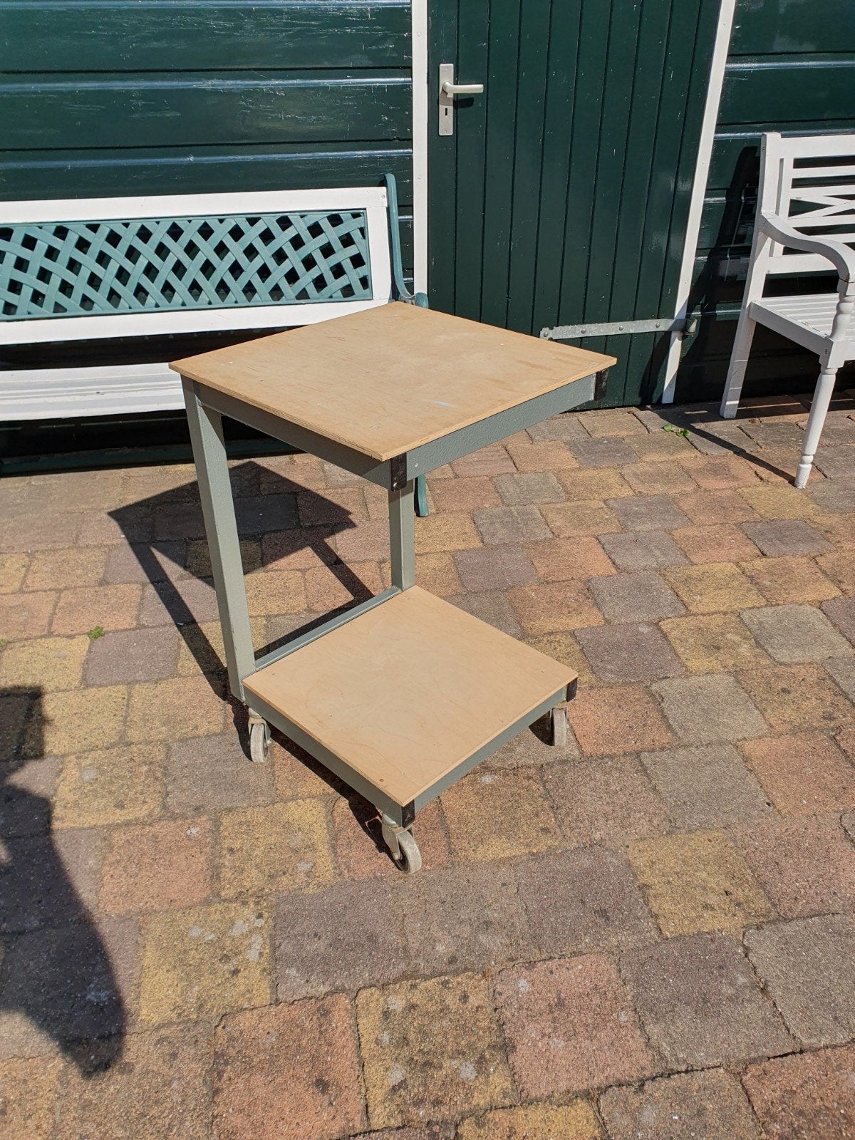 Verrijdbare Montagetafel 50x50 cm, Hoogte 77,5 cm, Ophalen, Minder dan 55 cm, Gebruikt, Metaal of Aluminium