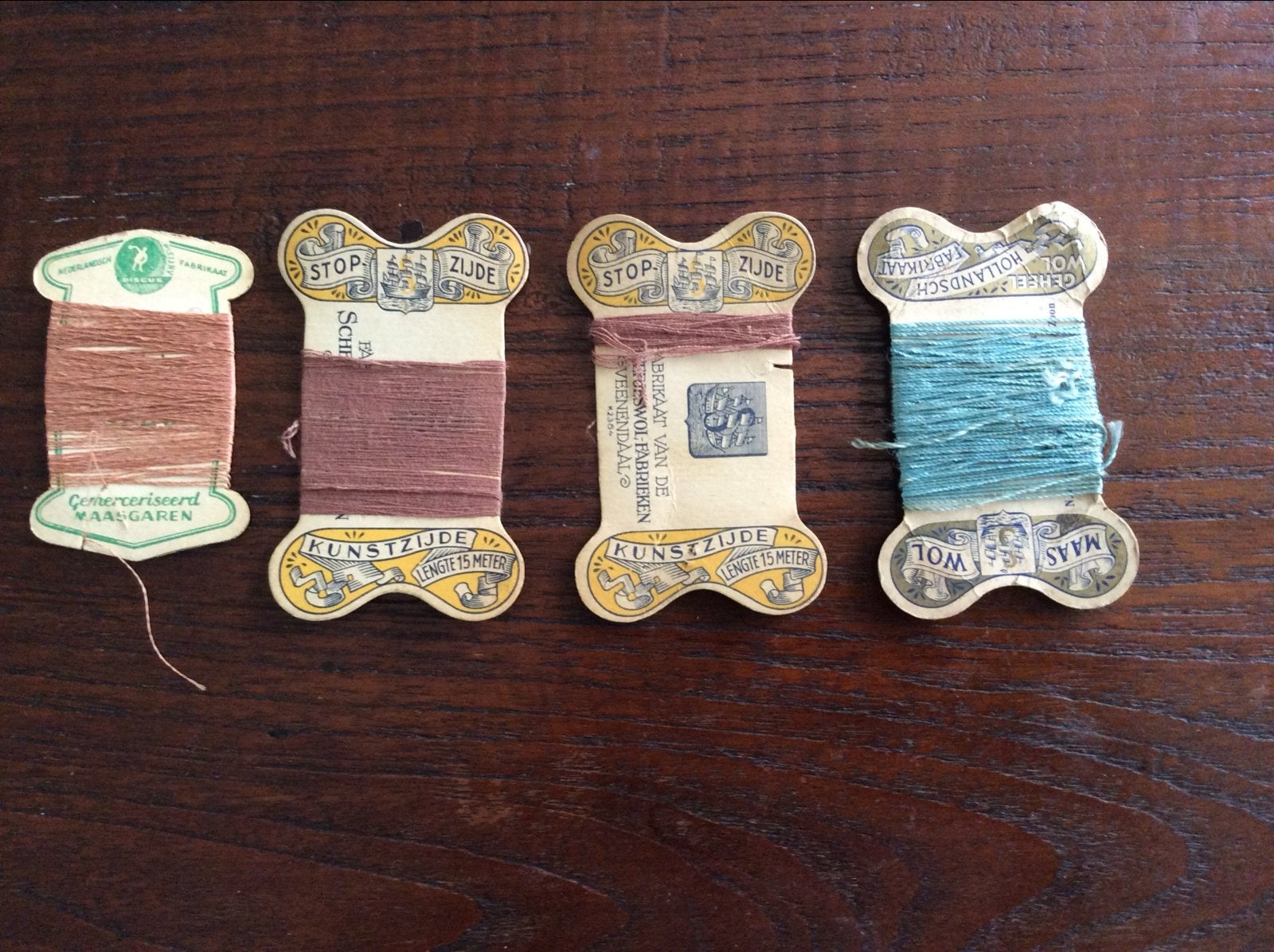 4 Vintage garenkaartjes: Maasgaren, Stopzijde, Maaswol., Ophalen of Verzenden, Gebruikt