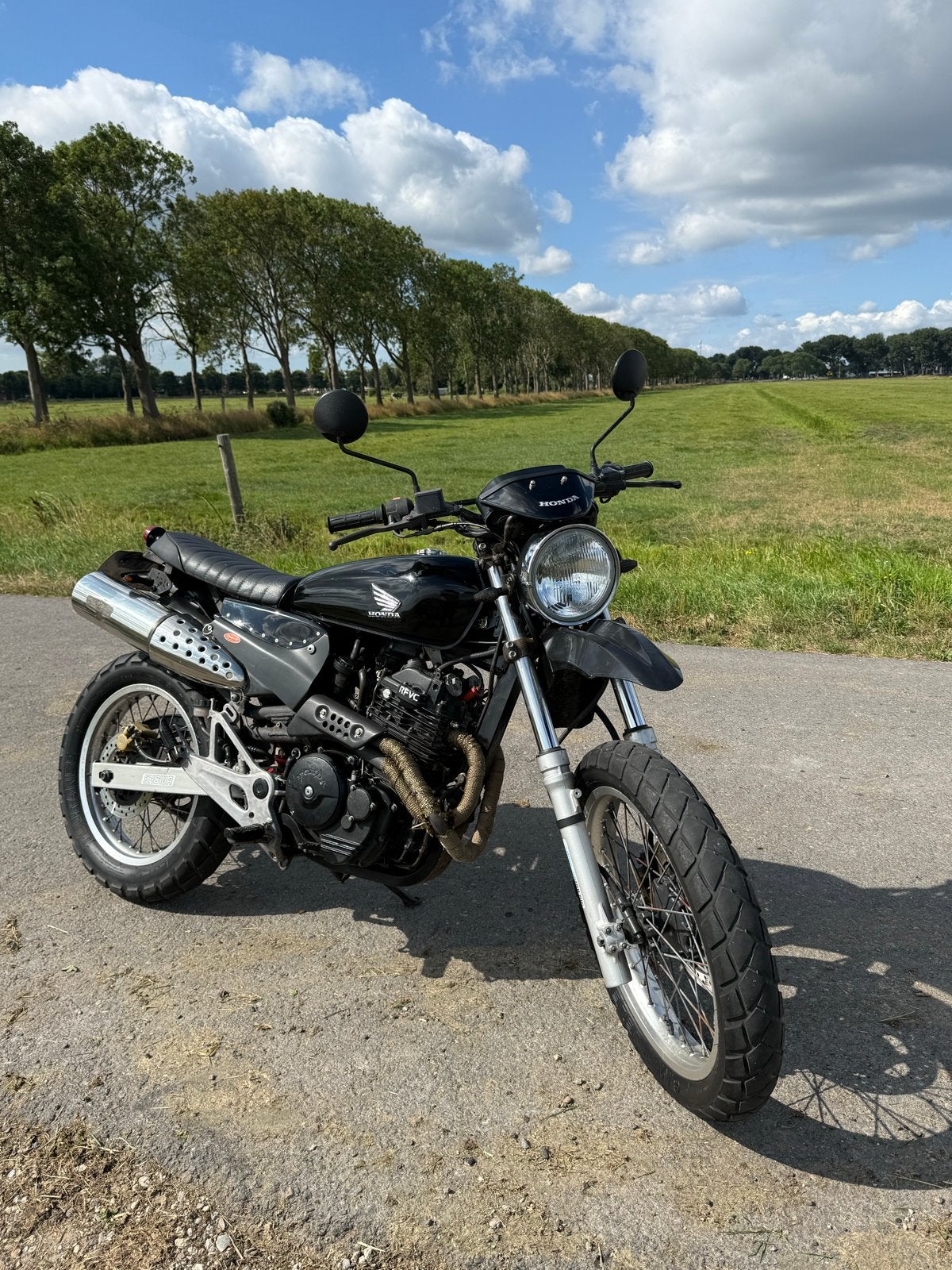 Honda FX650 Vigor uit 2002 - Enduro/Naked Bike/cafe racer, Gebruikt, Particulier, Overig, Minimaal motorrijbewijs A2
