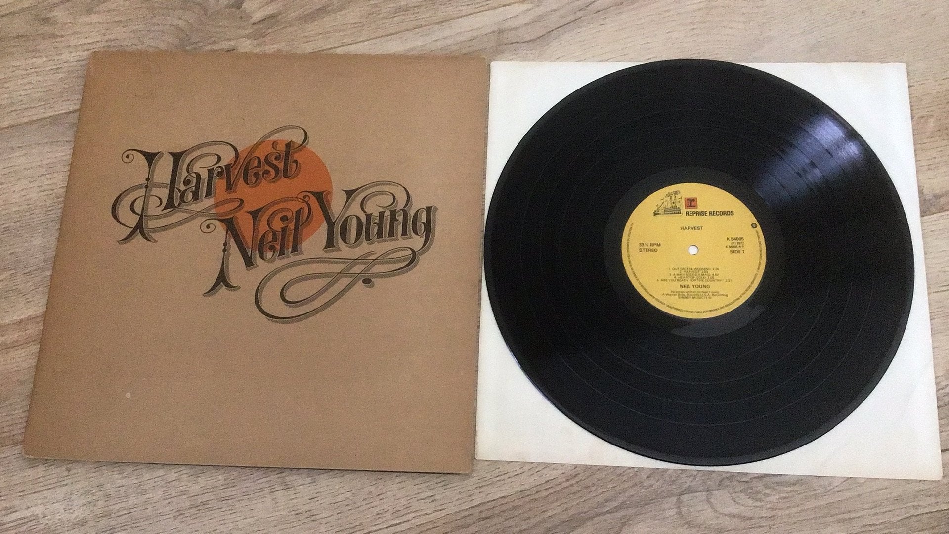 Mooie Lp Neil Young, Ophalen of Verzenden, Zo goed als nieuw, 12 inch, Poprock