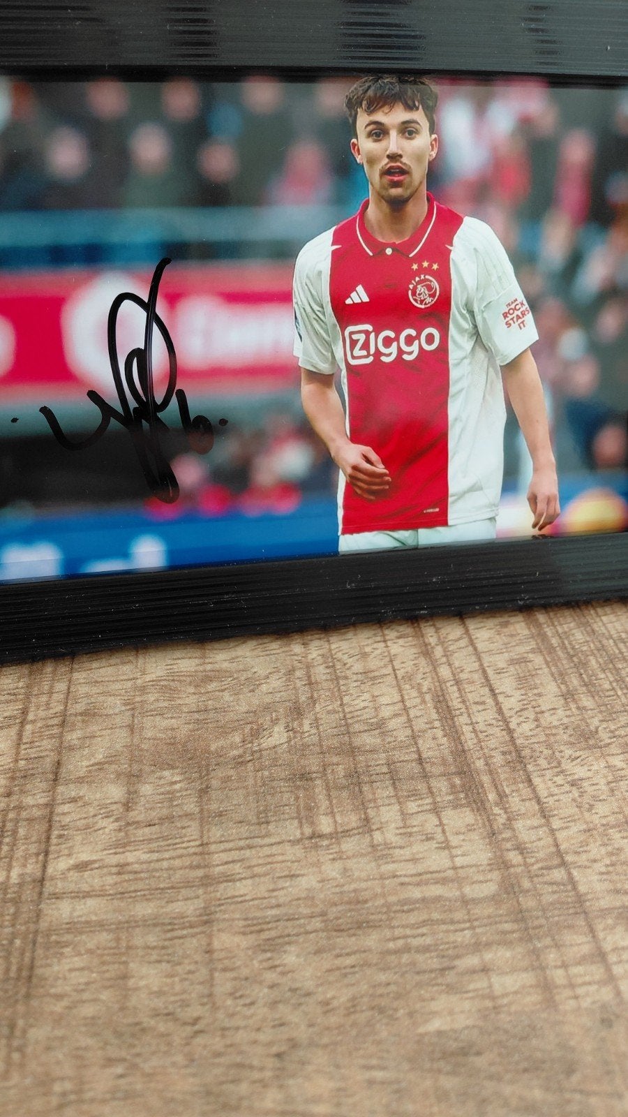 Gesigneerde Youri Regeer foto, Tickets en Kaartjes, Seizoenskaart, Eén persoon