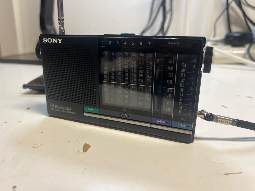 Sony ICF-4900 Radio 1985, Japan, //, Ophalen of Verzenden, Zo goed als nieuw