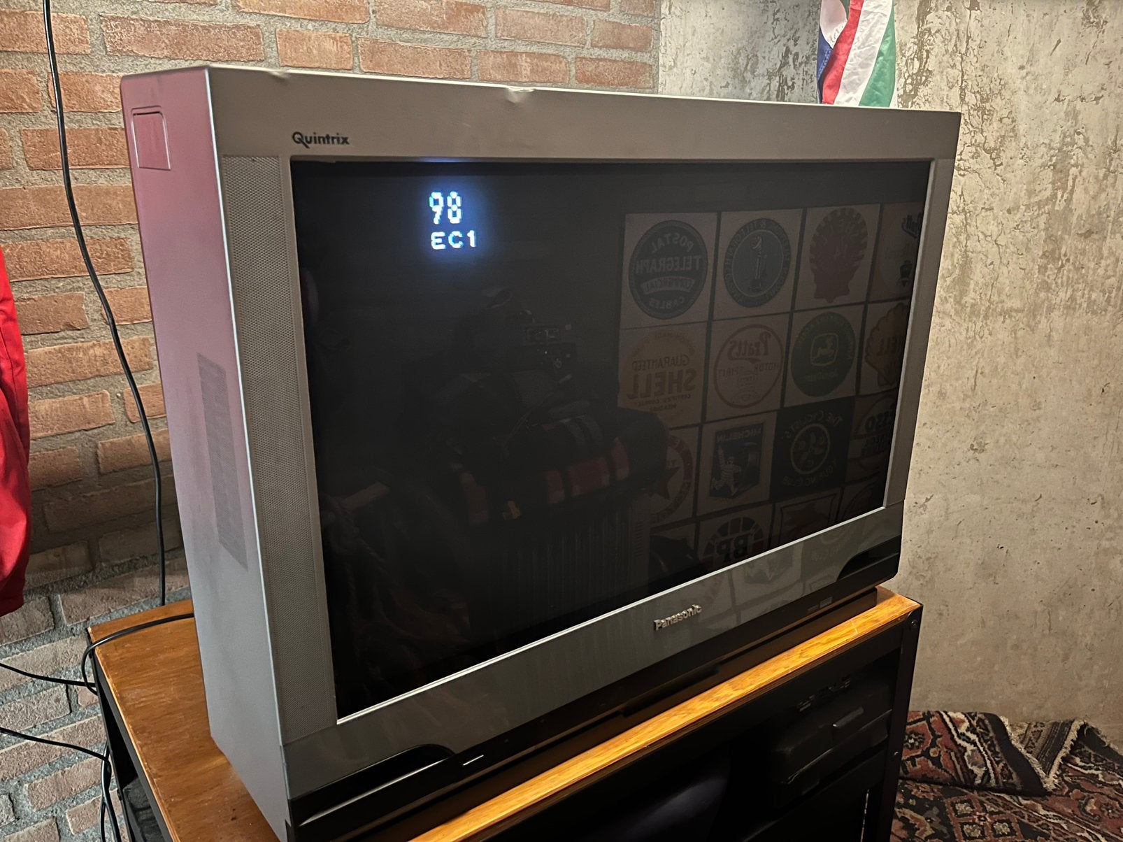Panasonic Quintrix 32 inch beeldbuis | afstandsbediening, Audio, Tv en Foto, Ophalen, Zo goed als nieuw, 50 Hz, Overige merken