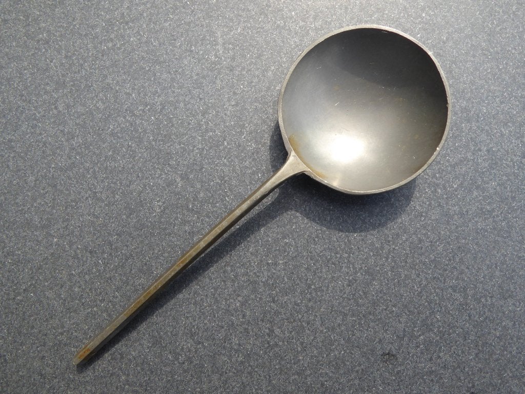 Tinnen lepel | rond 6 cm | lang 16,5 cm | in nette staat, Antiek en Kunst, Antiek | Tin, Ophalen of Verzenden