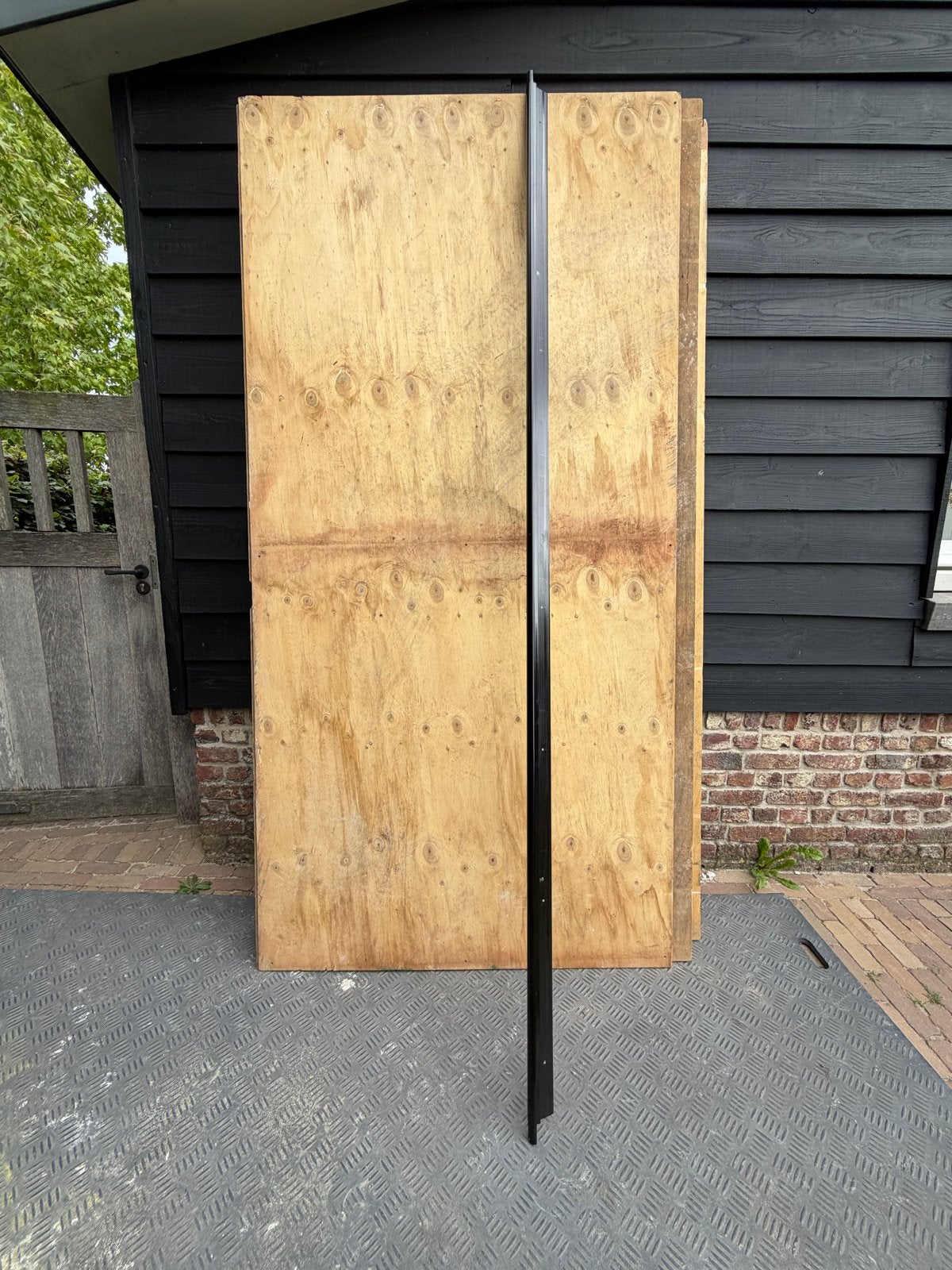 1x Zwarte Ral 9005 aluminium kraaltrim 27x40mm, Ophalen, Nieuw, Overige typen