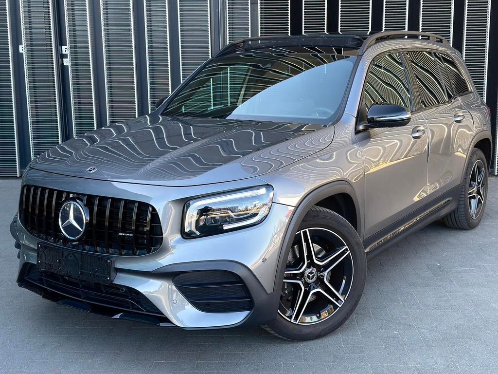 MERCEDES GLB 200 AMG,7PERS,WIDE,PANO,MULTIBEAM,CAMER,CARPLAY, Auto's, Mercedes-Benz, 4 cilinders, 163 pk, Zilver of Grijs, Lichtsensor