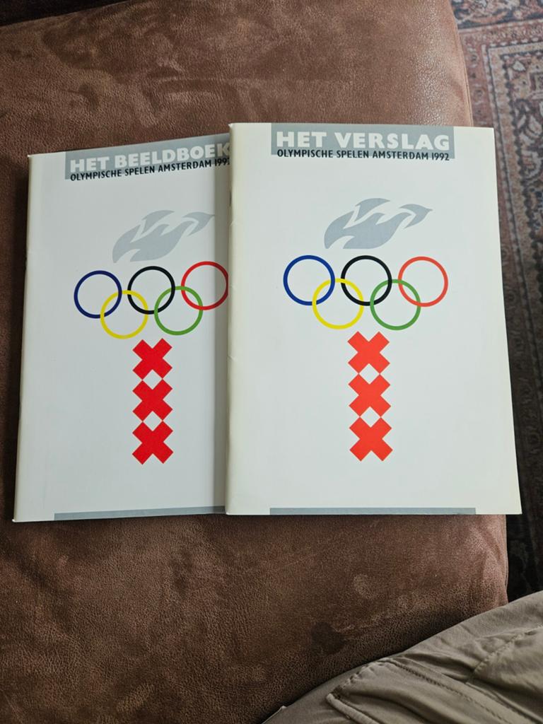 Fotoboek Amsterdam Olympische Spelen 1992 Kandidaatstelling, Ophalen of Verzenden
