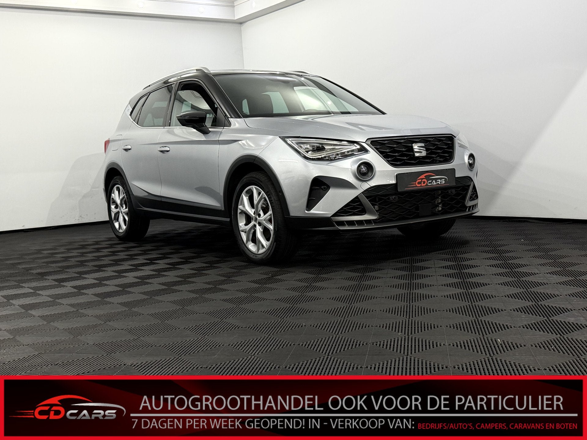 SEAT Arona 1.5 EcoTSI FR Style Business Connect Camera, Navi, Auto's, 1131 kg, Automatische klimaatregeling, Arona, 4 cilinders