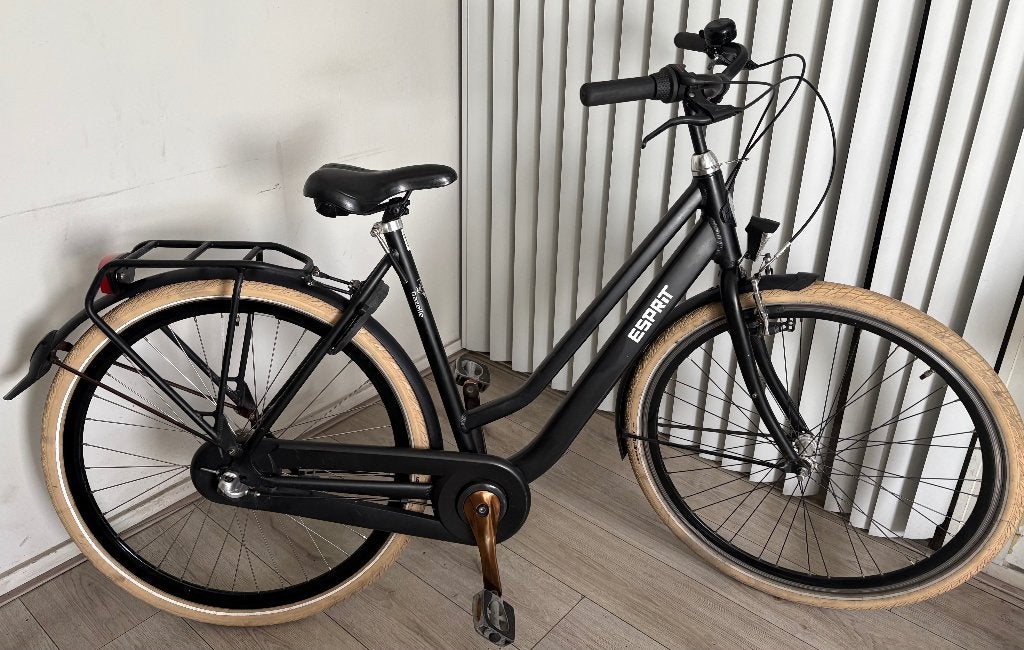 Gazelle Esprit 28 inch 3v MATT ZWART FRAME HOOGTE 54 CM., Fietsen en Brommers, Fietsen | Meisjes, Gebruikt, Versnellingen, Gazelle