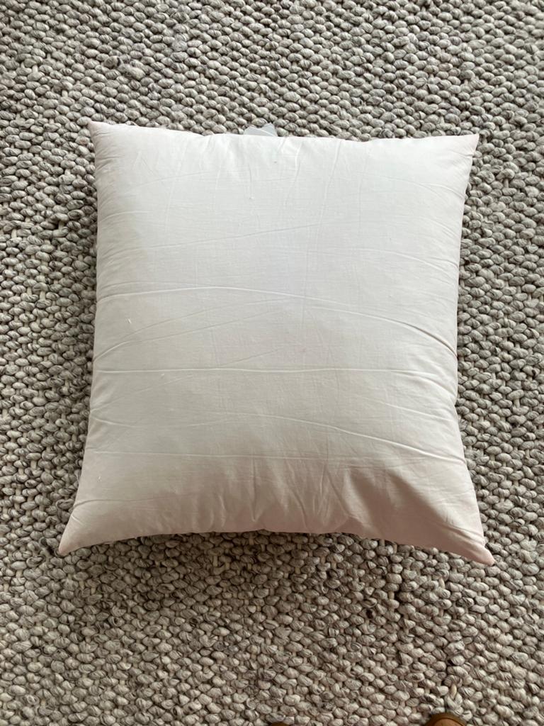 Kussen 65x65 dons gevuld, Ophalen, Zo goed als nieuw, Vierkant