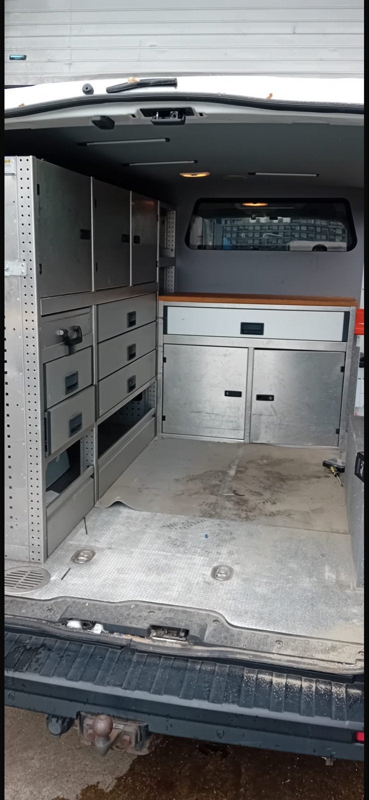 Renault Trafic Bedrijfswageninrichting, Ophalen