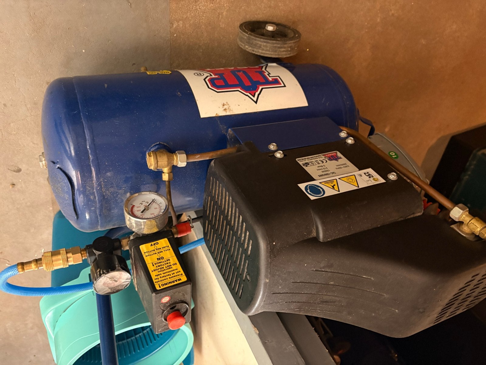 TIP Craft Compressor met slanghaspel, Ophalen, Gebruikt, 6 tot 10 bar, 25 tot 100 liter