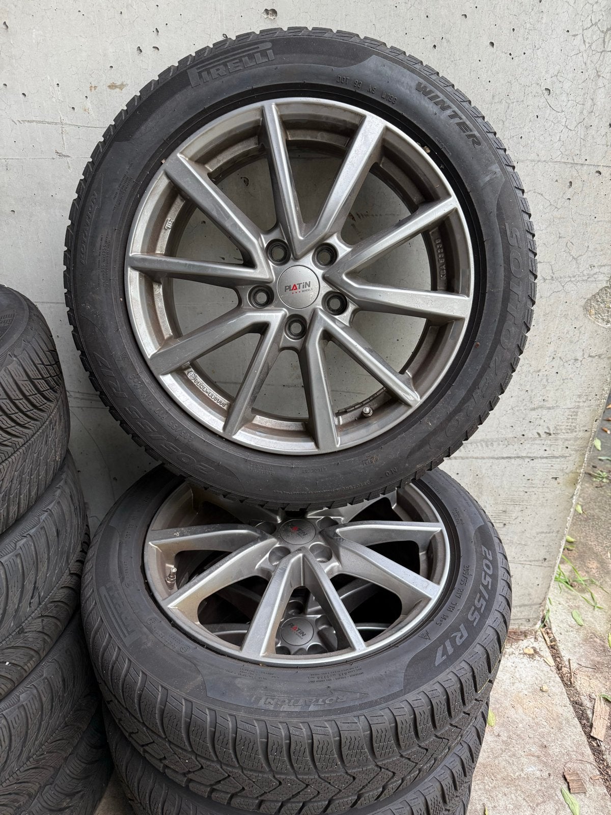 Pirelli Winterbanden met Platin Velgen voor Skoda Octavia, Ophalen, Gebruikt, Banden en Velgen, Frietema