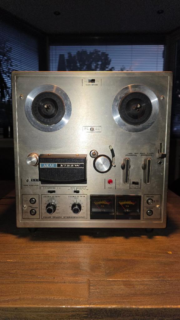 Akai 1722W Bandrecorder met interne speakers, Audio, Tv en Foto, Ophalen, Bandrecorder
