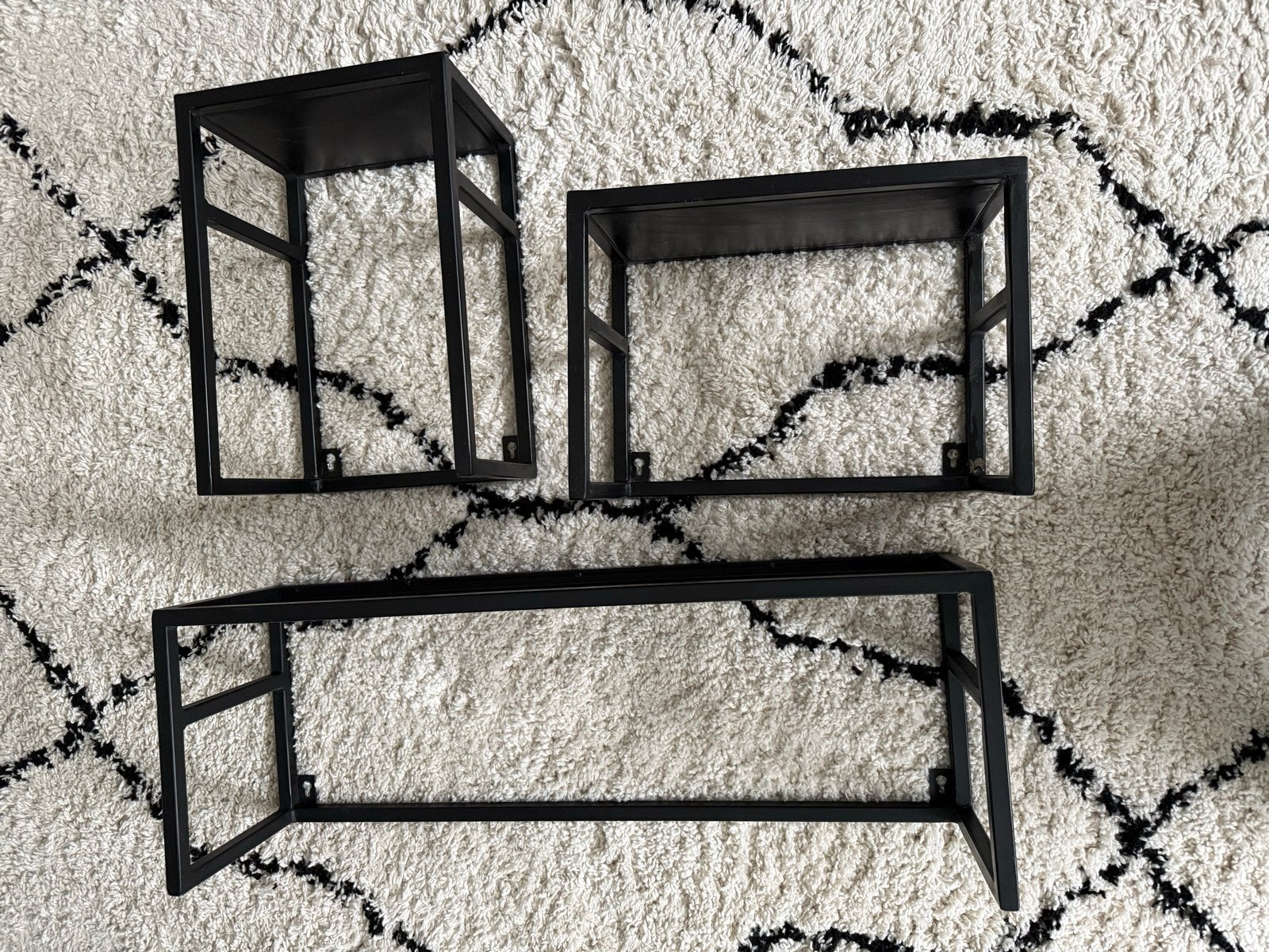 Set van 3 zwarte metalen wandplanken, Ophalen of Verzenden, Zo goed als nieuw