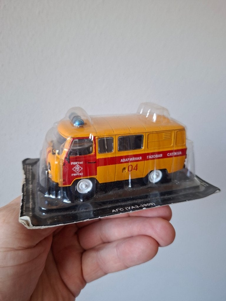 UAZ 450 USSR Stoffen Leverancier 1:43 DeAgostini Modelauto, Ophalen of Verzenden, Nieuw, Auto, Overige merken