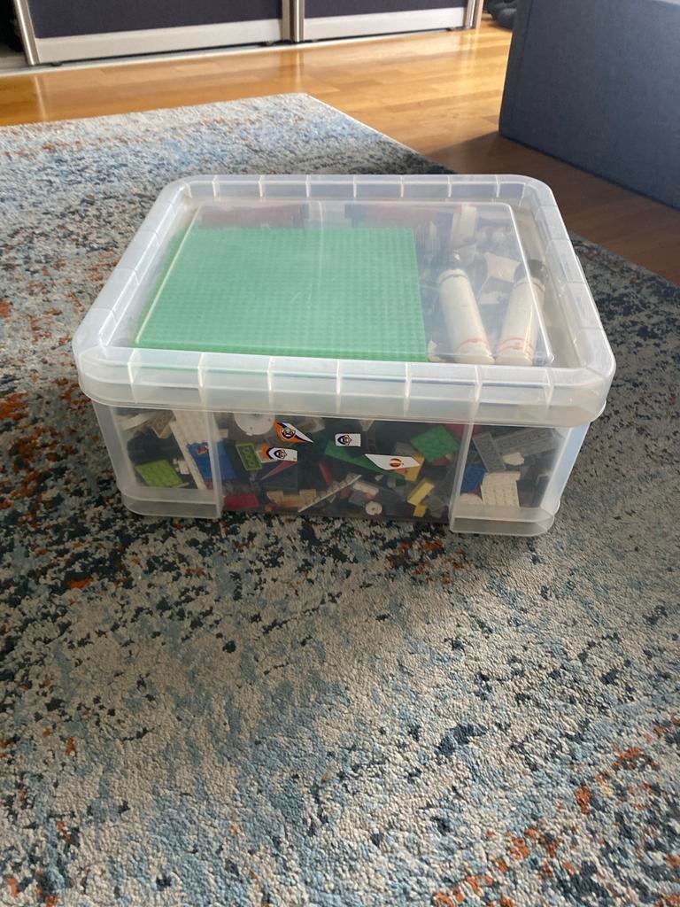 Grote doos met diverse Lego bouwstenen en grondplaat, Kinderen en Baby's, Speelgoed | Duplo en Lego, Ophalen, Gebruikt, Overige thema's
