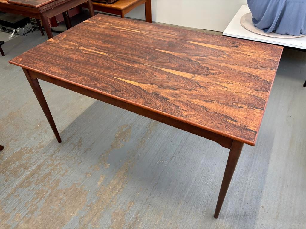 WEEKEND SALE Vintage uitschuifbare eettafel Palissander, Antiek en Kunst, Antiek | Meubels | Tafels, Ophalen