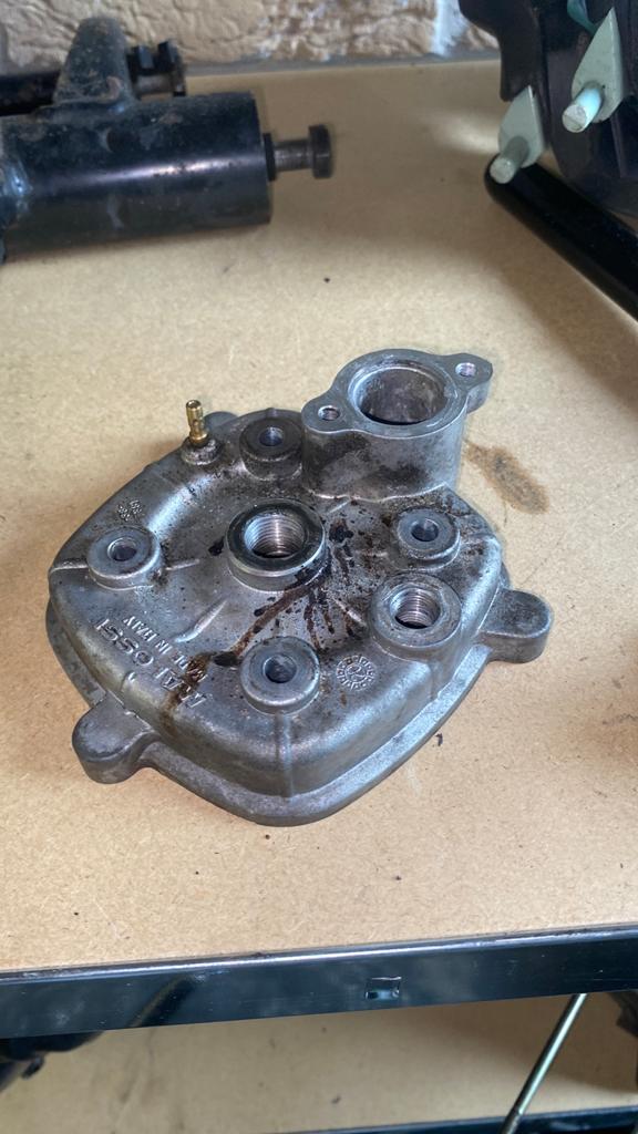 MHR 70cc LC cilinderkop, Ophalen of Verzenden, Zo goed als nieuw, Cilinder